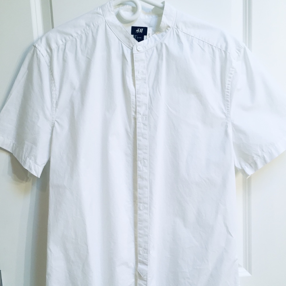 H&M Men’s White short sleeve cotton shirt